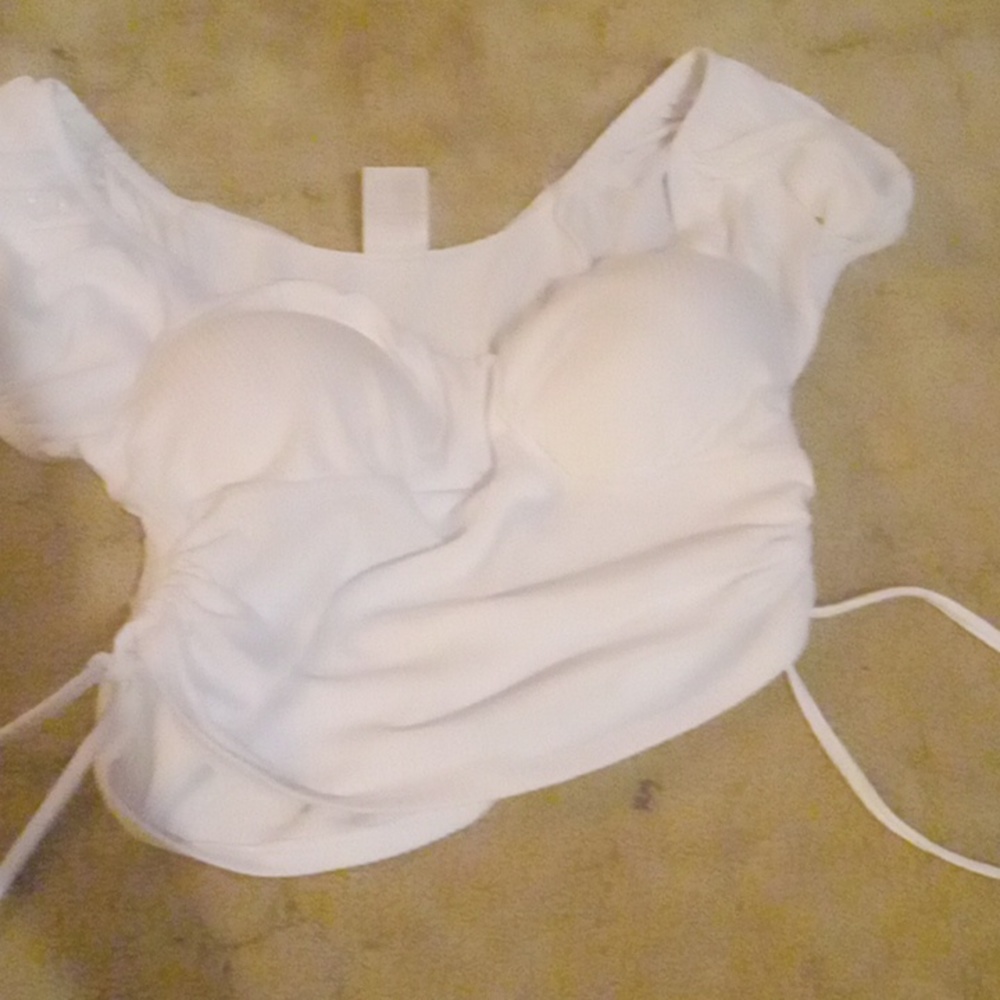 White crop top